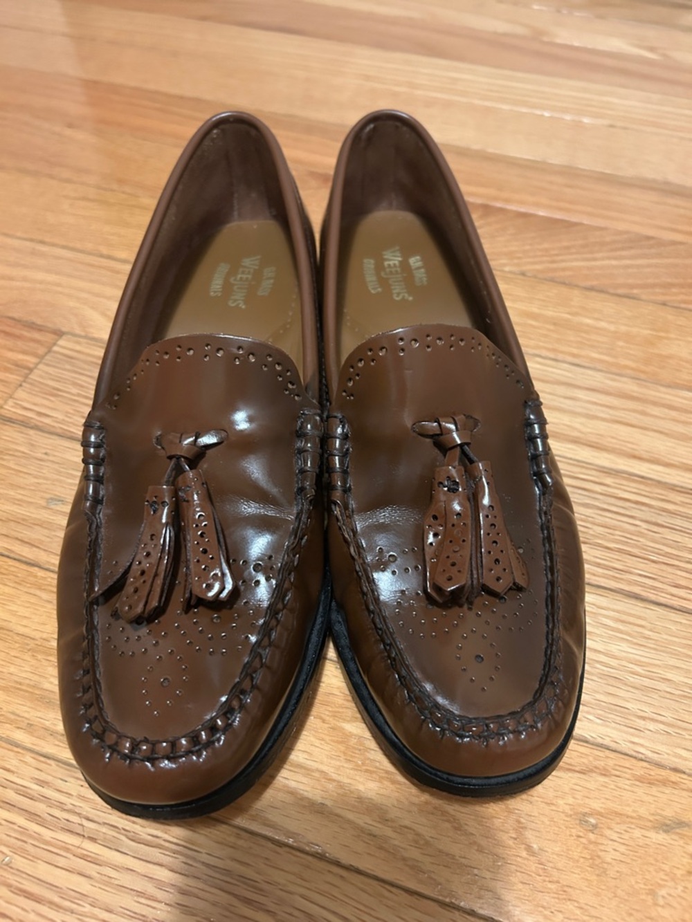 GH BASS WEEJUNS Brown Leather Tassel Loafers